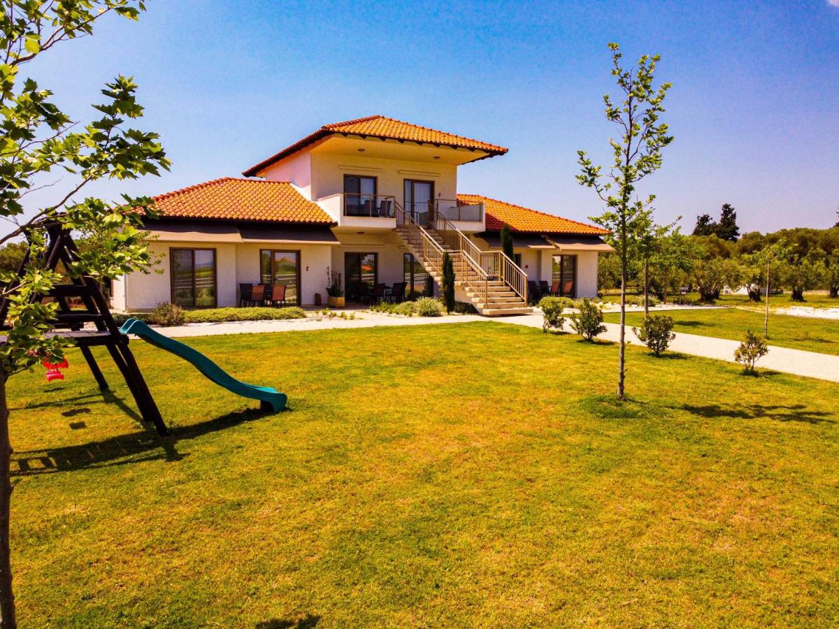 Varkes Suites 1 尼坡帝 外观 照片